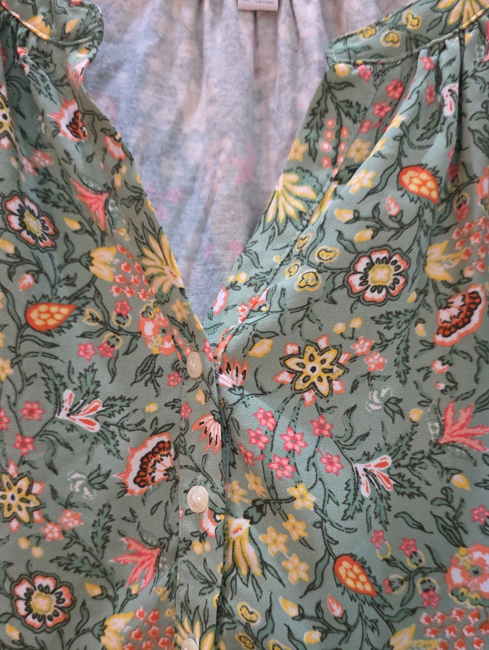 LOFT Garden Henley Mixed Media Long Sleeve Peasant Blouse Basil Sage Green Sz M - Picture 4 of 11